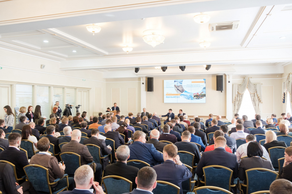 16.02.18_Kruglyj_stol_00231.jpg